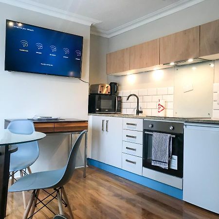 217 Roden Street Apartment Белфаст Екстериор снимка