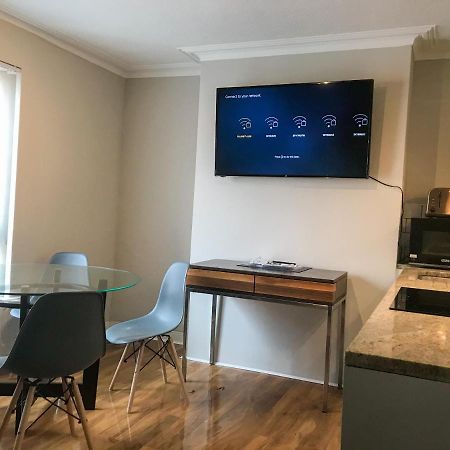 217 Roden Street Apartment Белфаст Екстериор снимка