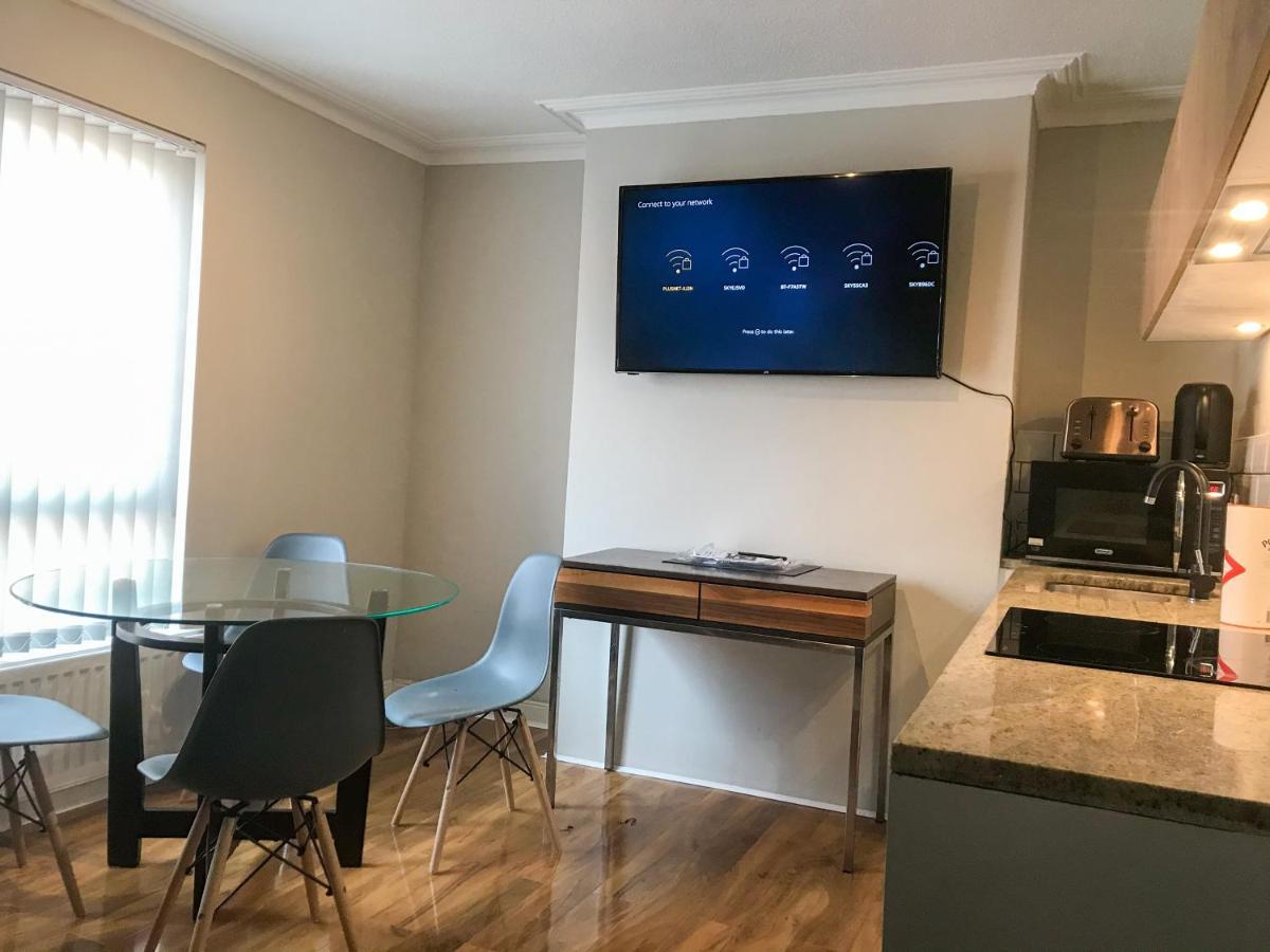 217 Roden Street Apartment Белфаст Екстериор снимка