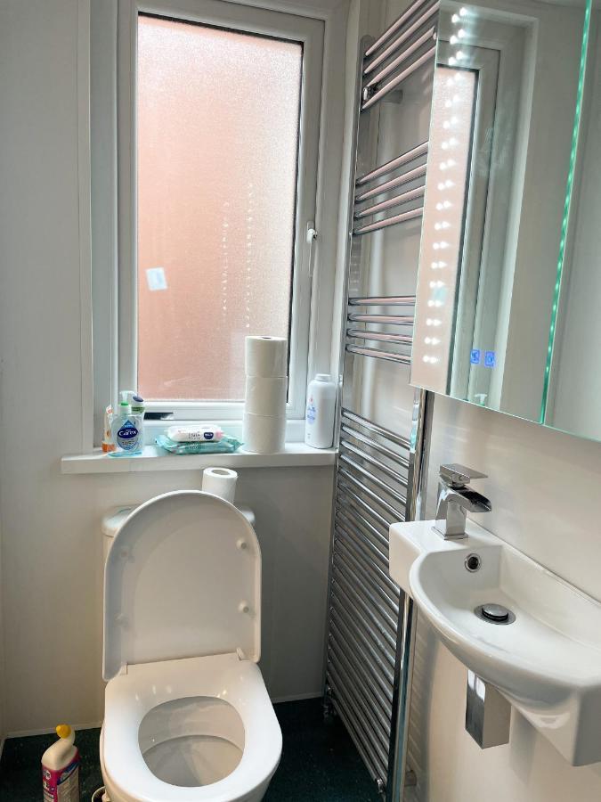 217 Roden Street Apartment Белфаст Екстериор снимка