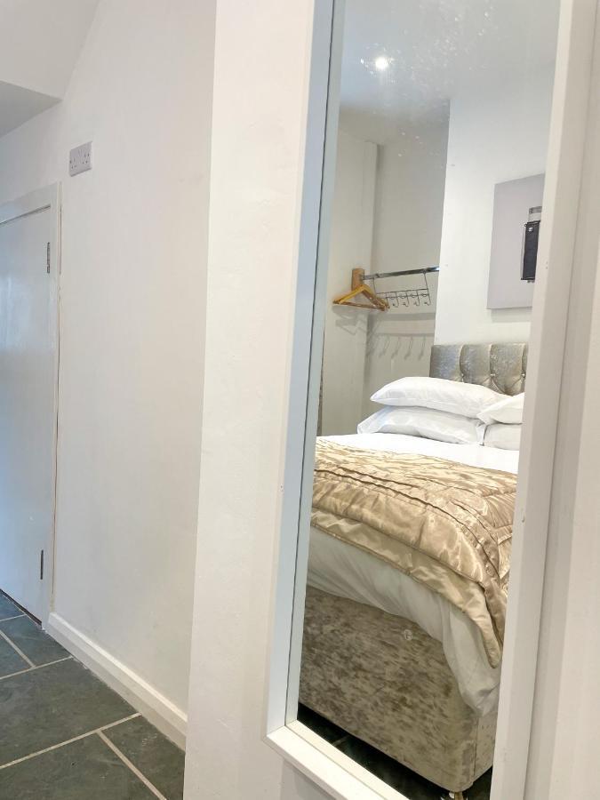 217 Roden Street Apartment Белфаст Екстериор снимка