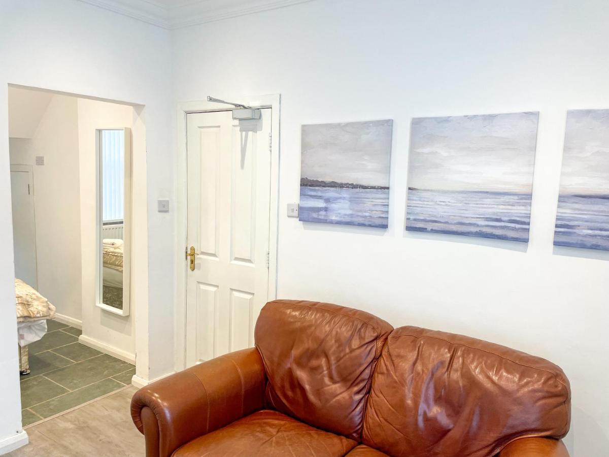 217 Roden Street Apartment Белфаст Екстериор снимка